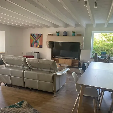 Ogite'85 Holiday home